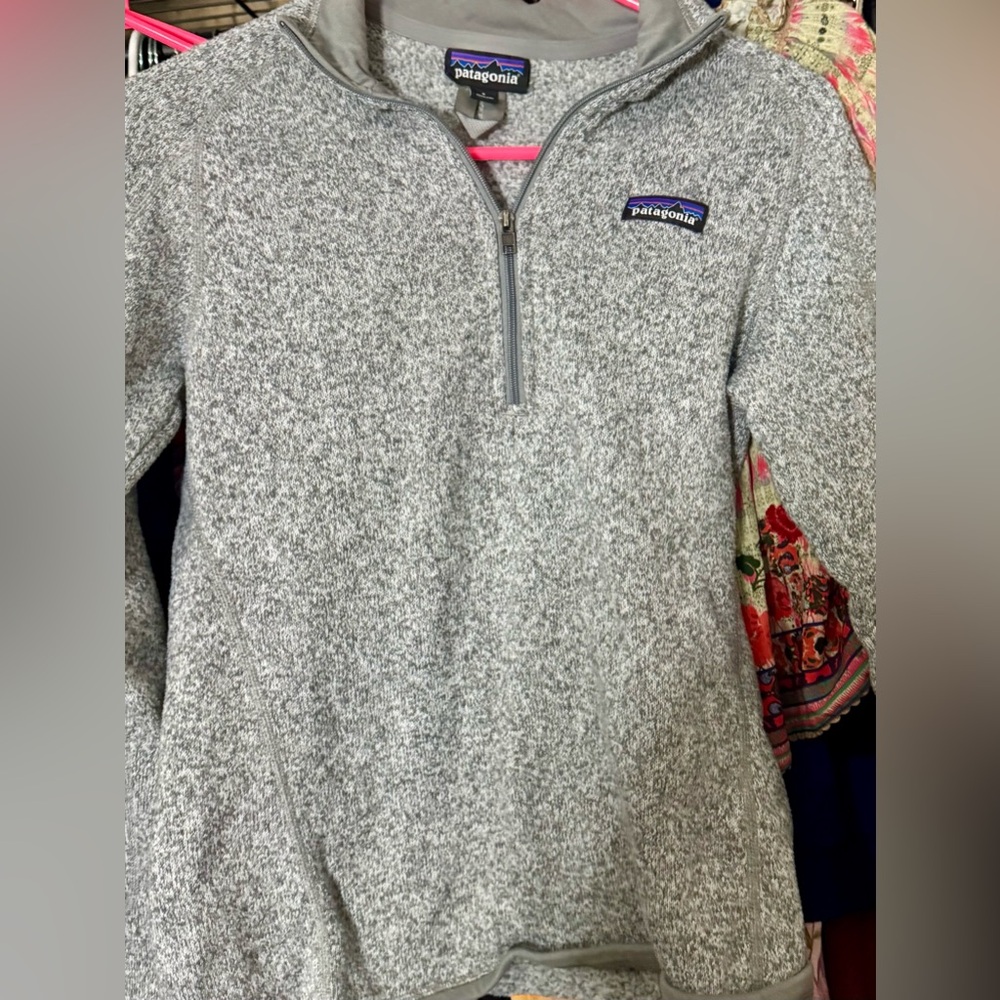 Patagonia Gray Quarter-Zip Women's Top